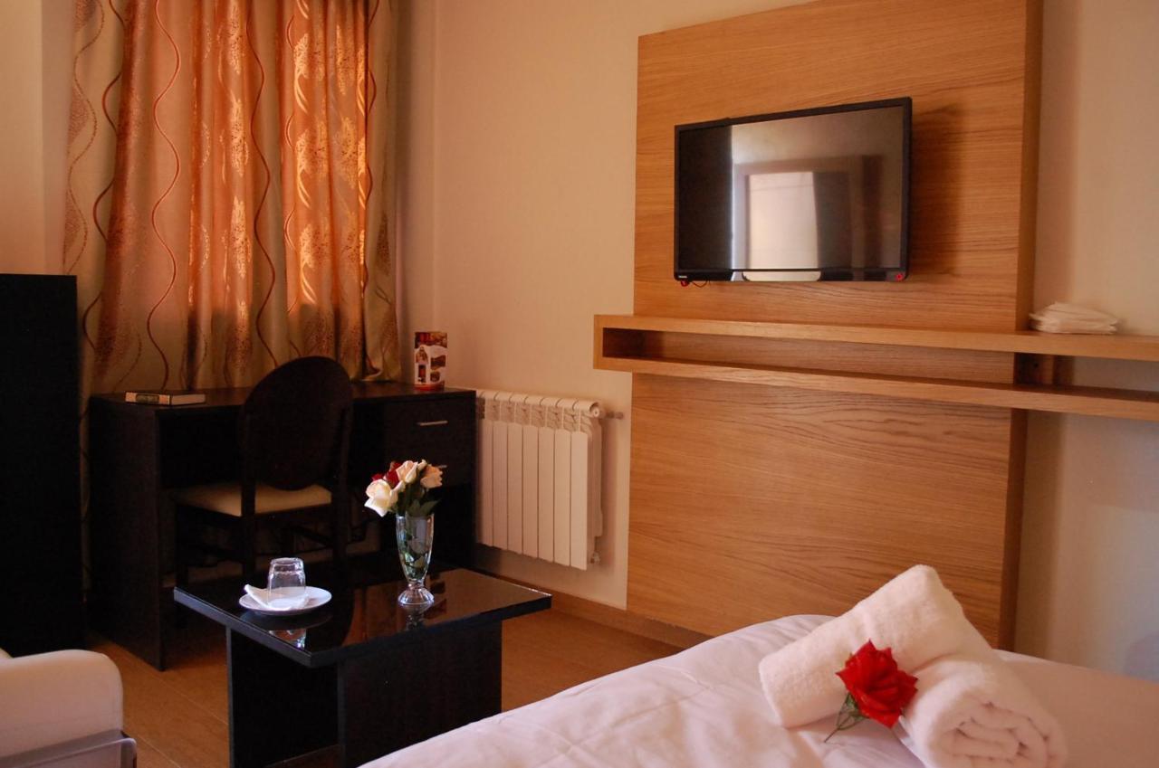 Hotel Vallee Ziz 에라시디아 외부 사진